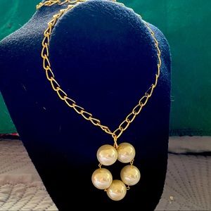 Playful jumbo pearl beads pendant with chain